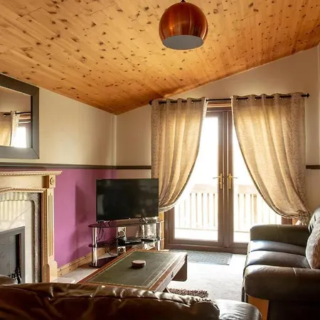 Harvest 13 Lodge, Yellowtop Country Park Вилла Йорк