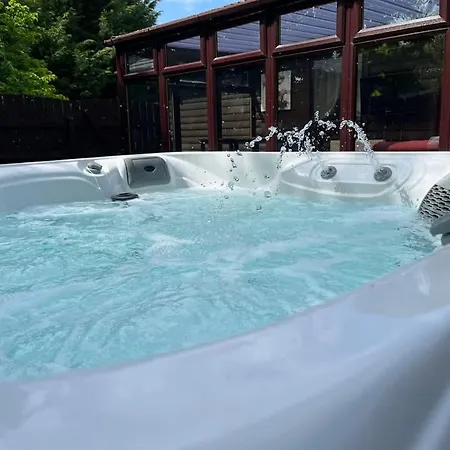Harvest 13 - Yellowtop Country Park - Hot Tub - Yorkshire